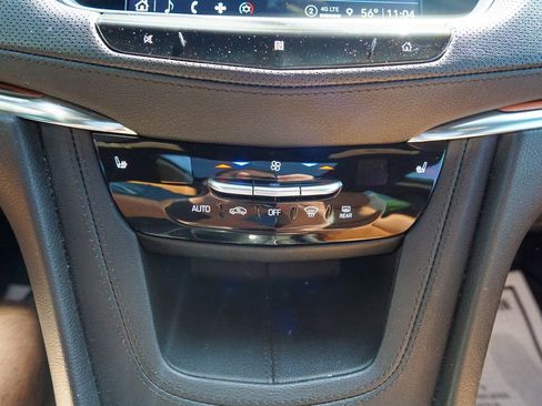 Used 2021 Cadillac XT5 Premium Luxury FWD image 27