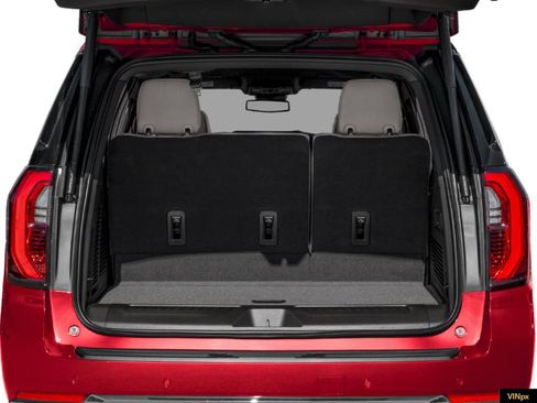 New 2026 GMC Yukon Elevation image 12