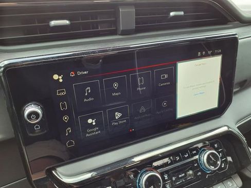 Used 2024 GMC Sierra 2500 AT4X image 33