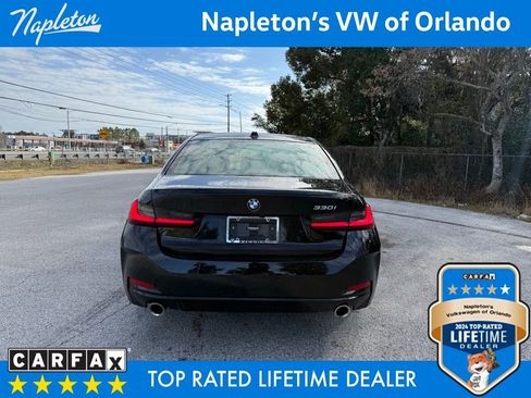 Used 2023 BMW 330i Sedan w/ Driving Assistance Package image 11