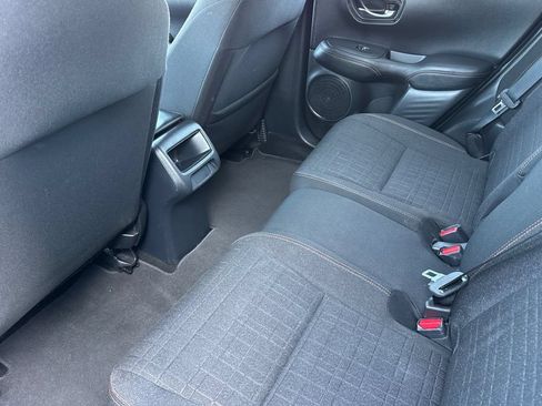 Used 2024 Honda HR-V Sport image 15