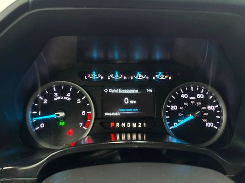 Used 2019 Ford F250 XLT w/ Snow Plow Prep Package AWD/4WD image 13