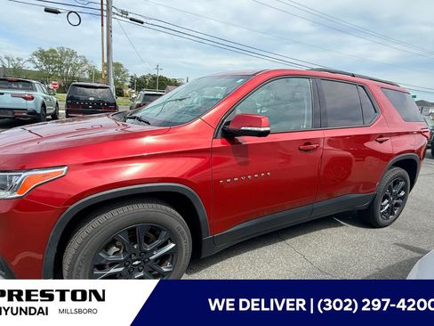 Used 2020 Chevrolet Traverse RS w/ LPO, Floor Liner Package image 1