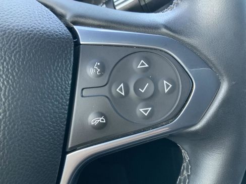 Certified 2023 Chevrolet Traverse LT image 22