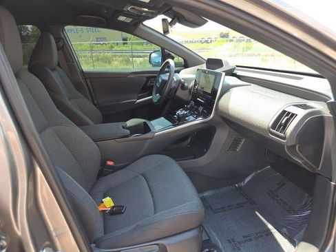 Used 2023 Subaru Solterra AWD image 20
