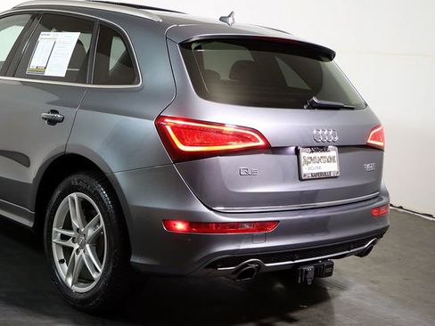 Used 2015 Audi Q5 3.0T Premium Plus image 11