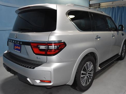 Used 2024 Nissan Armada SL w/ Captain's Chairs Package AWD/4WD image 30