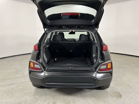 Used 2019 Hyundai Kona SE w/ Cargo Package image 25