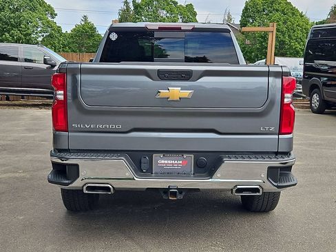Used 2021 Chevrolet Silverado 1500 LTZ AWD/4WD image 6
