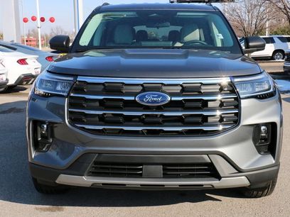 New 2026 Ford Explorer Active w/ Active Comfort Package