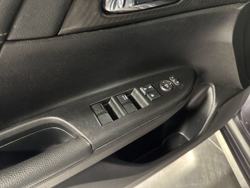 Used 2017 Honda Accord Sport image 16