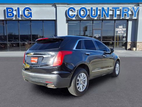 Used 2017 Cadillac XT5 FWD image 7