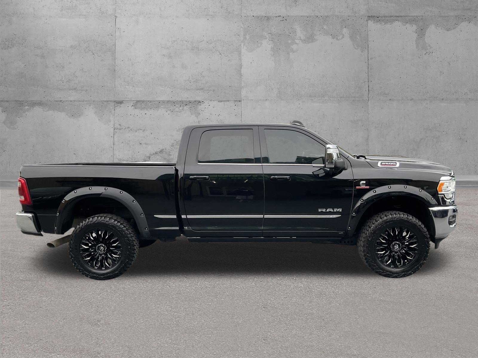 Used 2024 RAM 2500 Limited AWD/4WD image 2