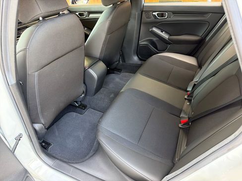 Used 2025 Honda Civic Sport image 28