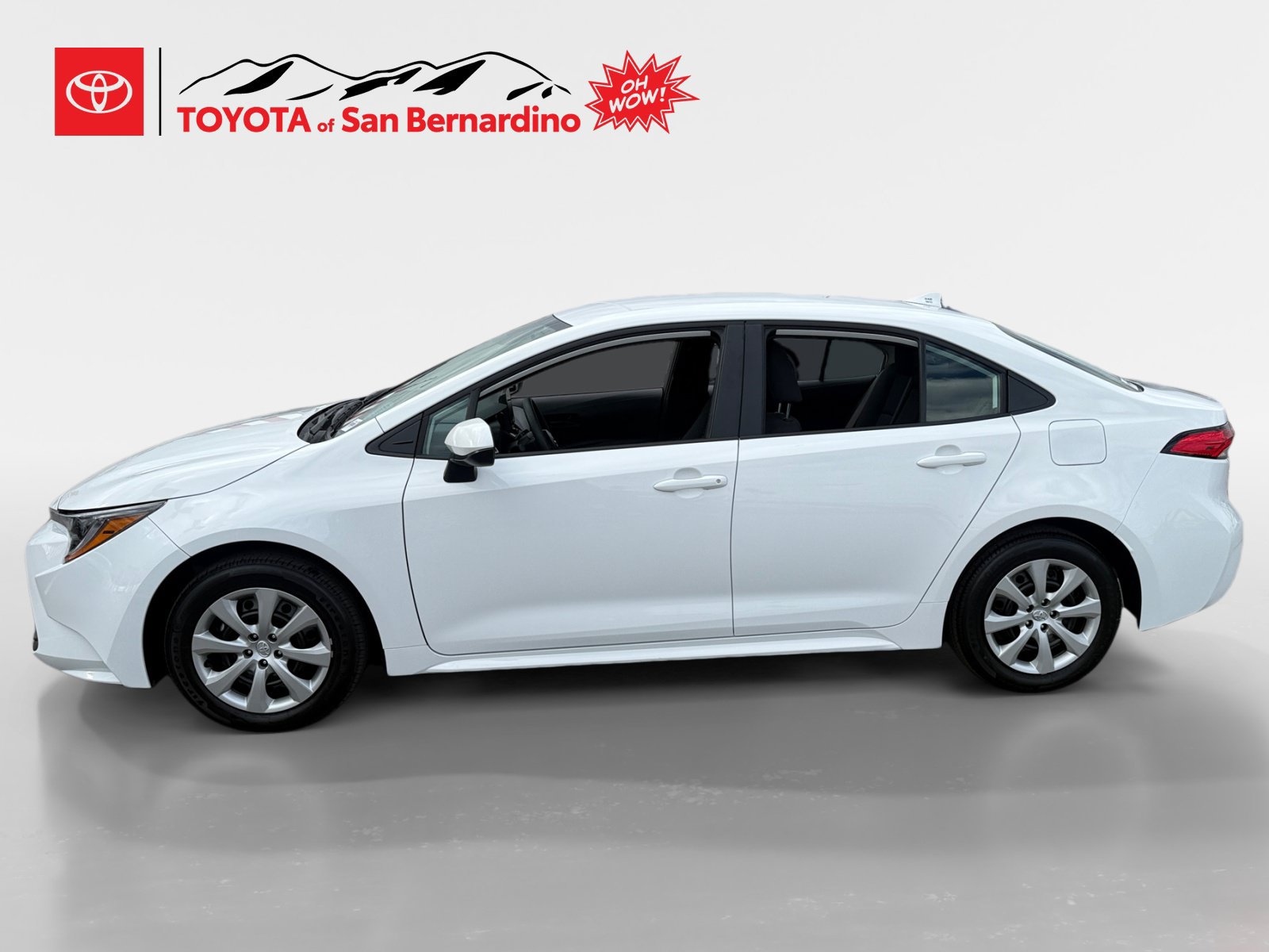 New 2027 Toyota Corolla LE FWD image 2