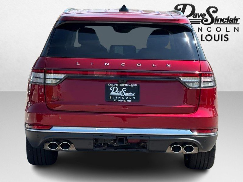 Used 2025 Lincoln Aviator Reserve w/ Equipment Group 201A AWD/4WD image 4