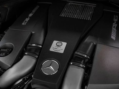 Used 2015 Mercedes-Benz ML 63 AMG 4MATIC image 47