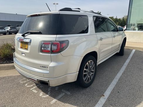 Used 2013 GMC Acadia Denali image 4