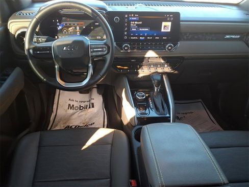 Certified 2024 Chevrolet Colorado ZR2 w/ ZR2 Convenience Package III image 9