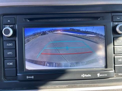 Used 2017 Toyota Tacoma SR5 image 18