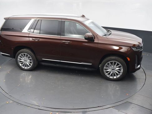 Certified 2023 Cadillac Escalade Premium Luxury w/ LPO, Floor Liner Package image 51