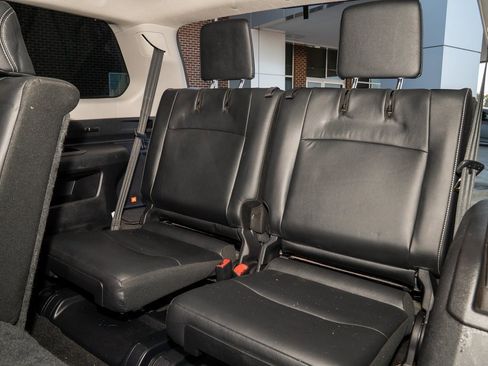 Used 2019 Toyota 4Runner Limited image 6