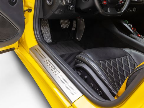 Certified 2017 Ferrari F12 Berlinetta RWD image 73