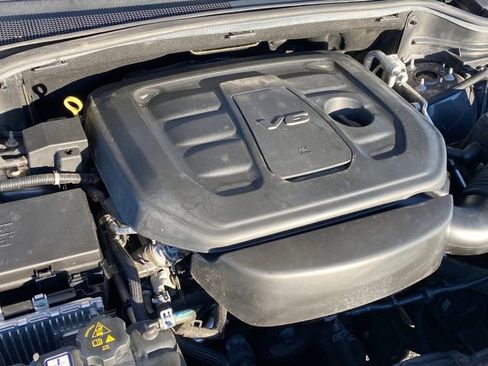 Used 2021 Jeep Grand Cherokee Laredo w/ Security & Convenience Group image 21