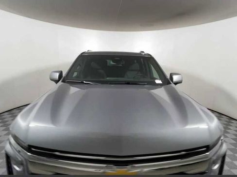 New 2026 Chevrolet Suburban LT w/ Comfort Package image 5