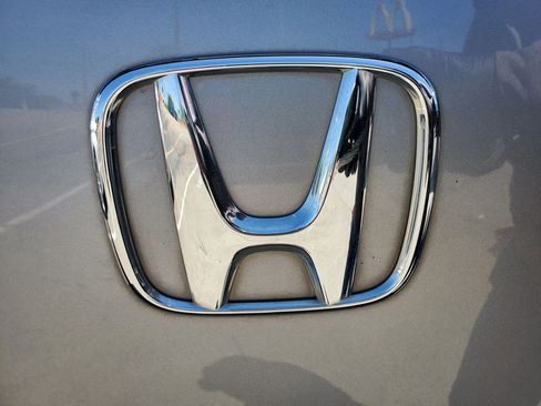 Used 2018 Honda Ridgeline RTL image 12