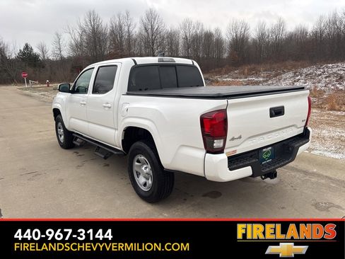 Used 2023 Toyota Tacoma TRD Sport image 7