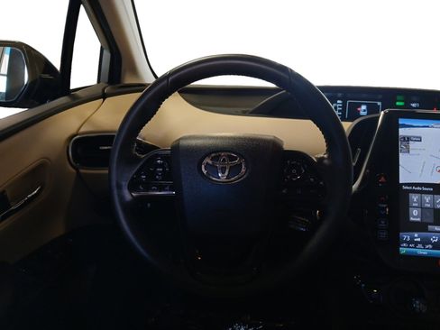 Used 2020 Toyota Prius Limited image 12