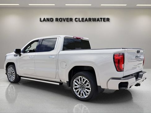 Used 2026 GMC Sierra 1500 Denali Ultimate AWD/4WD image 3