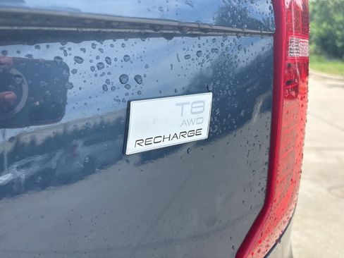 Used 2023 Volvo XC90 T8 Ultimate AWD/4WD image 9