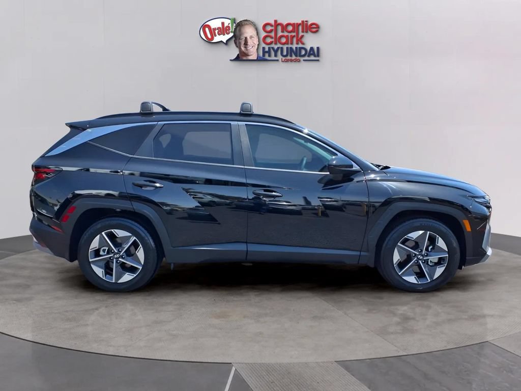 Used 2025 Hyundai Tucson SEL FWD image 6
