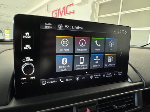 Used 2025 Honda Pilot Elite image 20