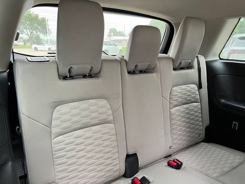 Used 2022 Nissan Pathfinder SV w/ Cargo Package AWD/4WD image 12