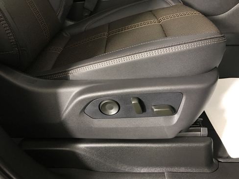 New 2026 Chevrolet Suburban High Country w/ Sun And Tow Package image 36