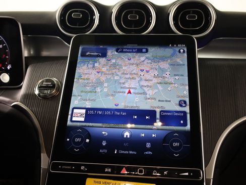 Used 2026 Mercedes-Benz GLC 300 4MATIC image 36