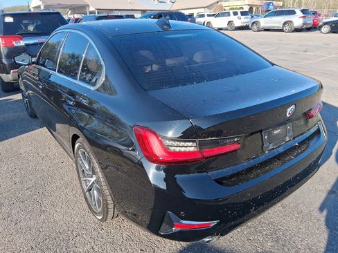 Used 2020 BMW 330i Sedan w/ Premium Package image 6