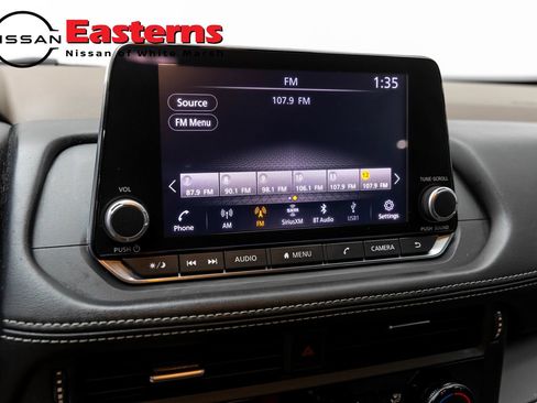 Used 2021 Nissan Rogue S AWD/4WD image 18