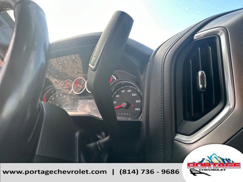 Used 2022 Chevrolet Silverado 1500 LT image 25