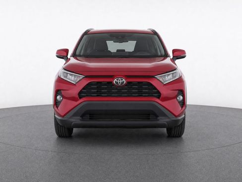 Used 2021 Toyota RAV4 XLE w/ Convenience Package FWD image 7