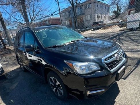 Used 2018 Subaru Forester 2.5i Limited image 3