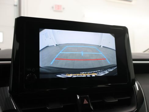 Used 2024 Toyota Corolla LE FWD image 16