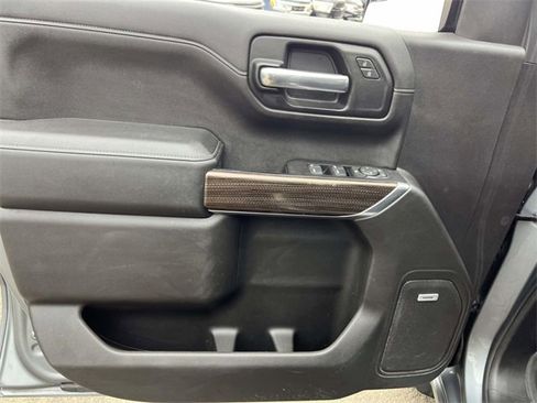 Used 2019 Chevrolet Silverado 1500 RST image 19