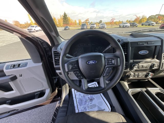 Used 2018 Ford F150 XL w/ Equipment Group 101A Mid AWD/4WD image 15