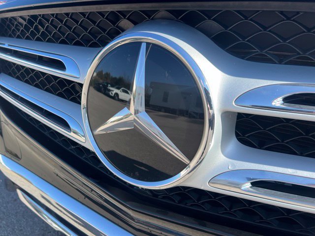 Used 2017 Mercedes-Benz GLC 300 4MATIC image 9
