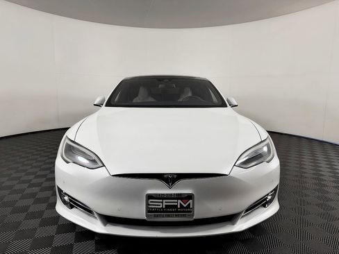 Used 2016 Tesla Model S 90D AWD/4WD image 4