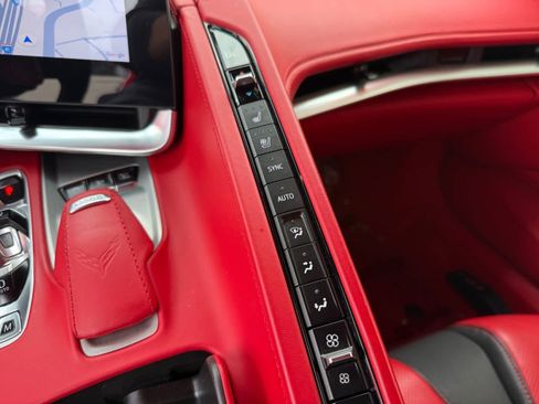 Used 2024 Chevrolet Corvette 3LT w/ Z51 Performance Package image 16